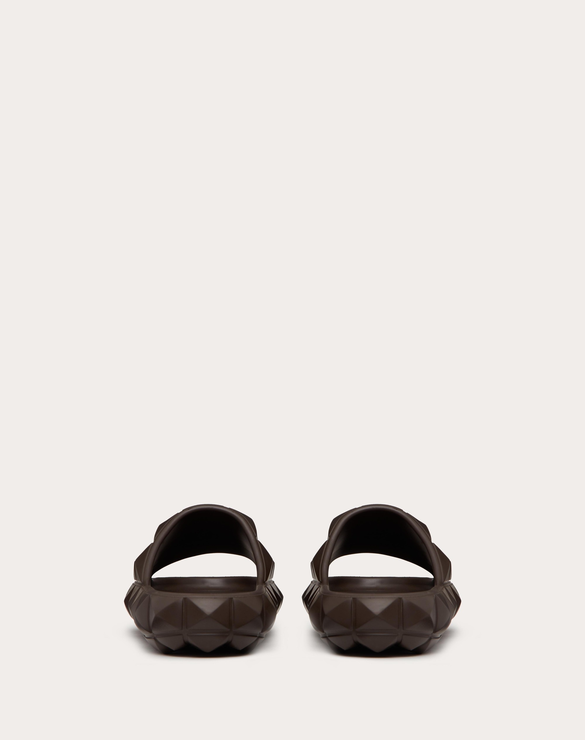 ROMAN STUD TURTLE SLIDE SANDAL IN RUBBER - 3