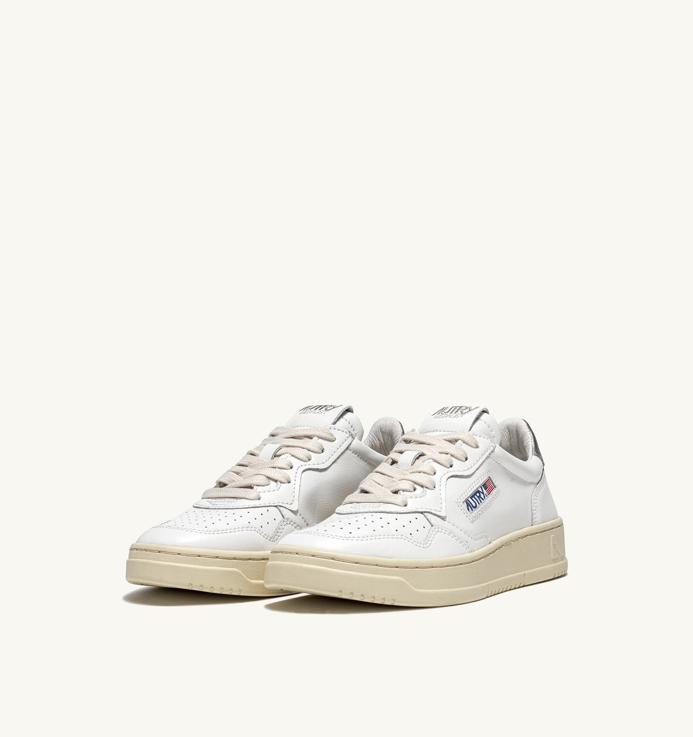 MEDALIST LOW SNEAKERS IN WHITE AND SILVER LEATHER - 2