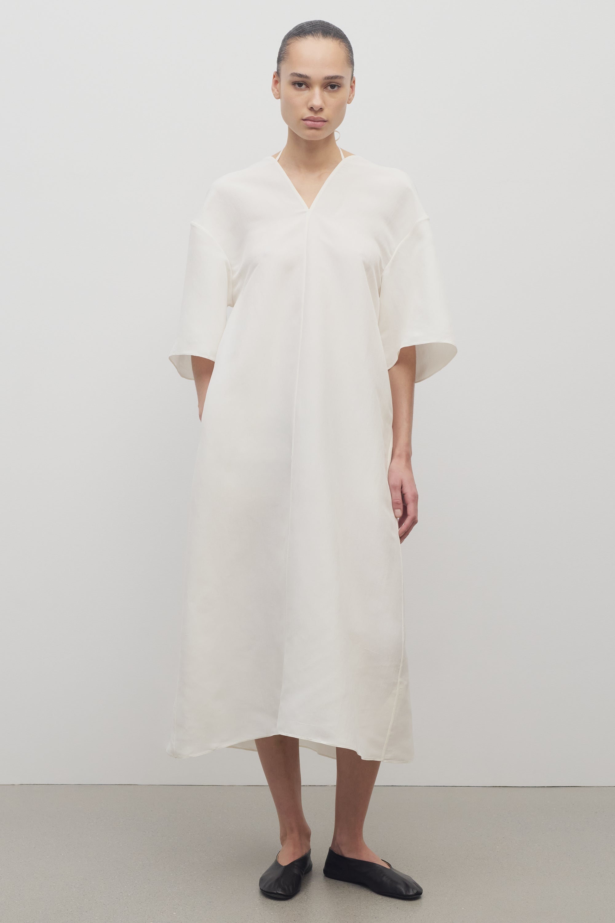 Mia Dress in Silk - 3