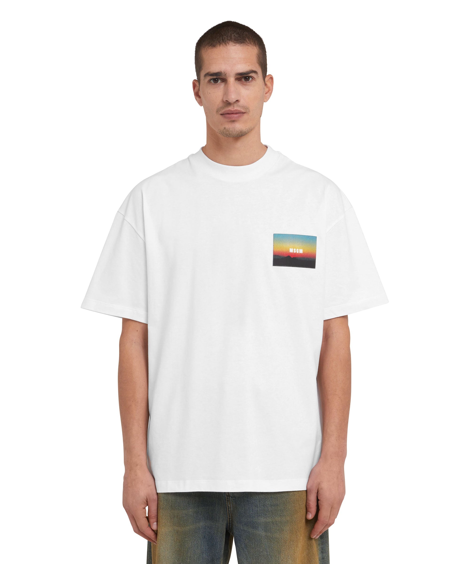 T-Shirt with applied "sunset"  patch - 2