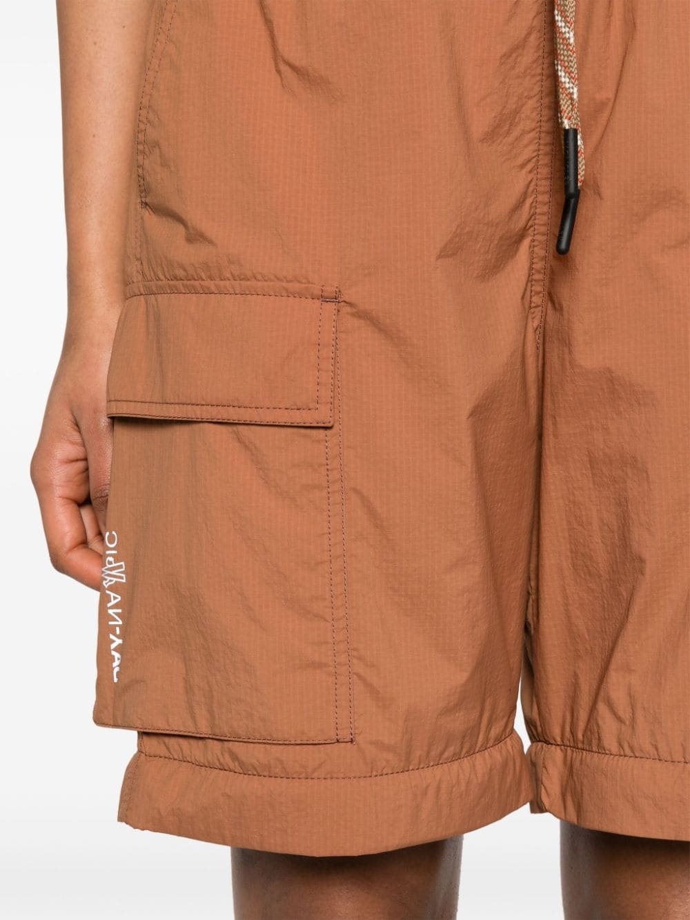 logo-patch lightweight cargo trousers - 6