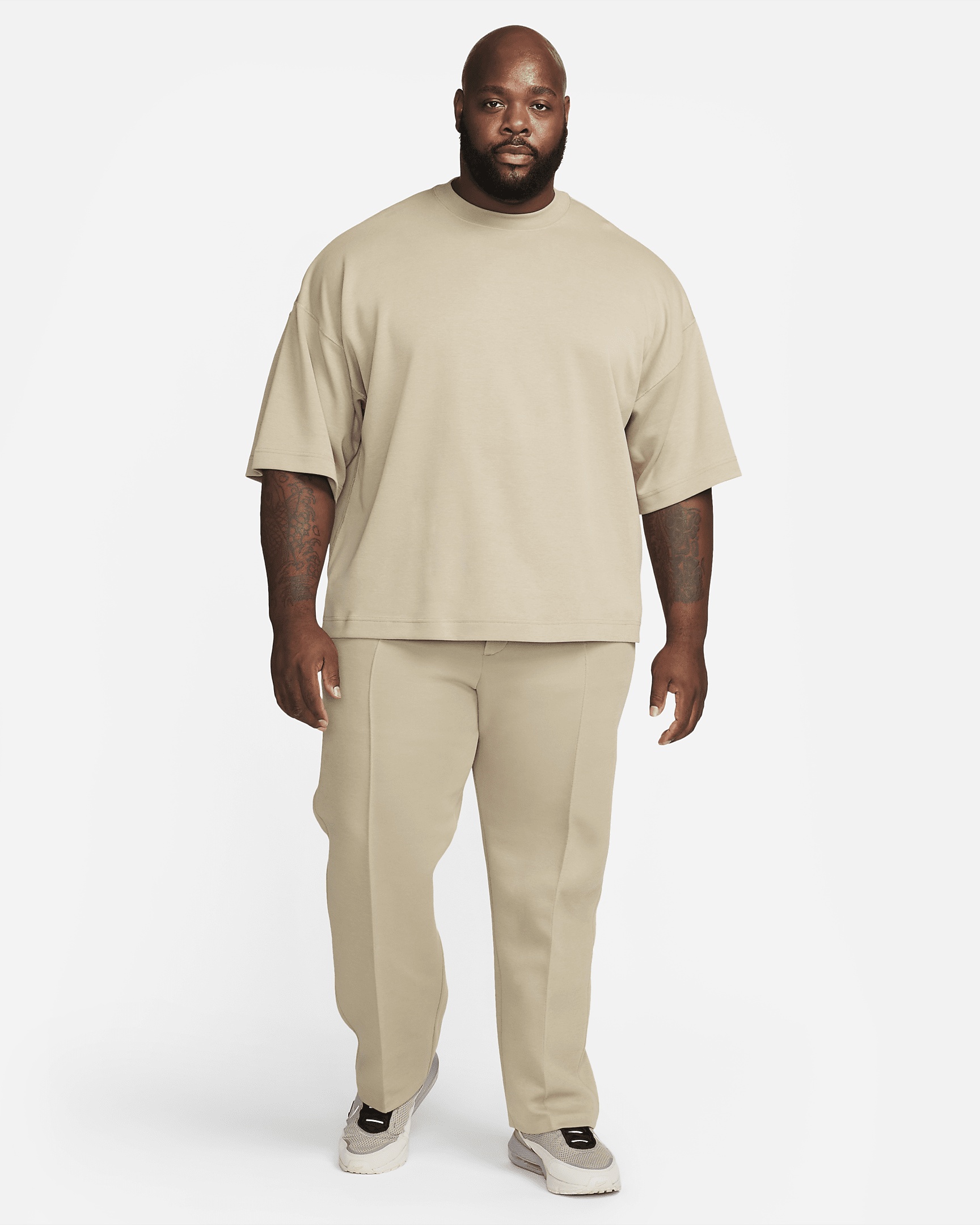 Nike Sportswear Tech Fleece Reimagined Men's Oversized Short-Sleeve Sweatshirt - 15
