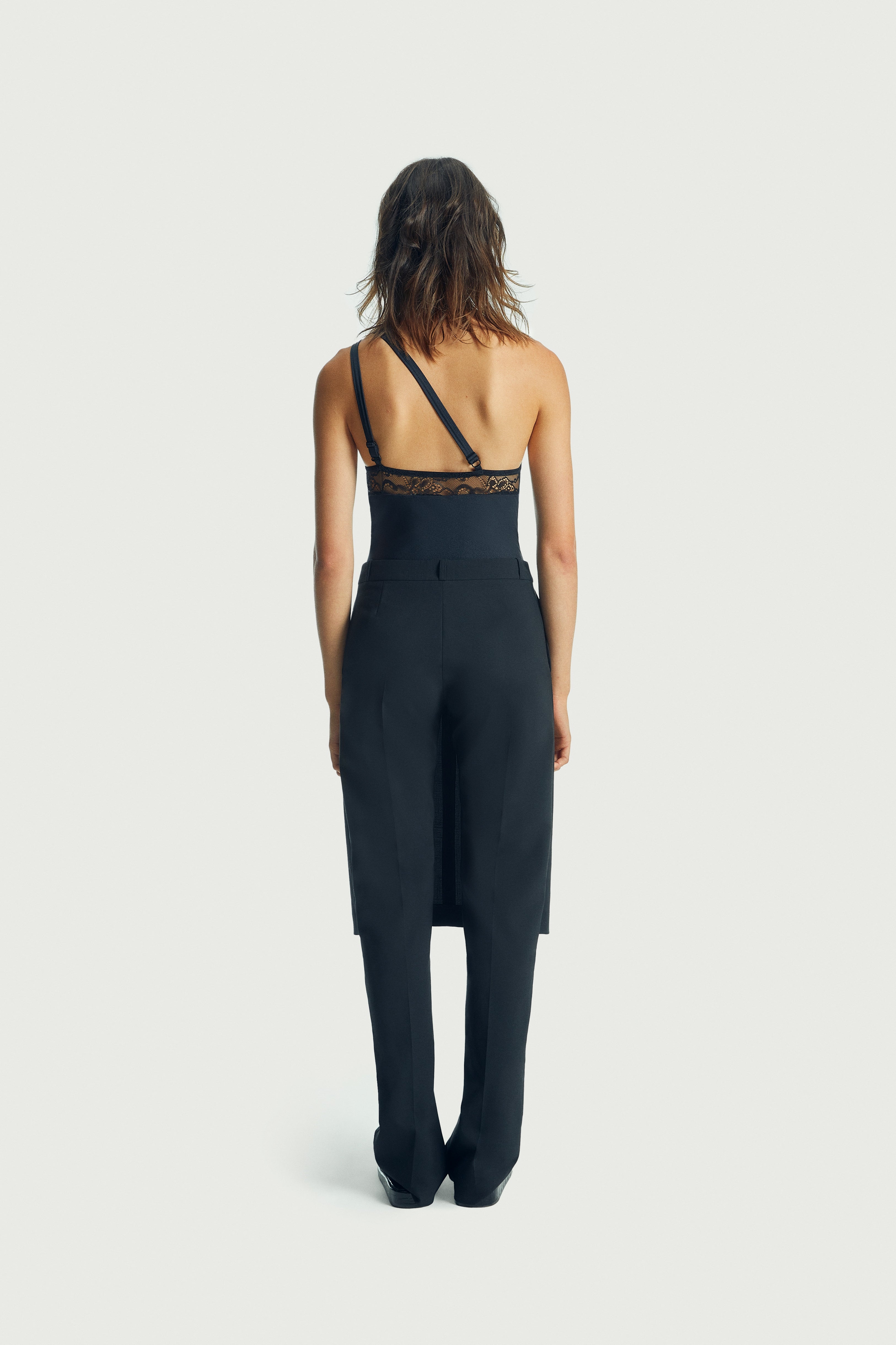 Asymmetric Body - 5