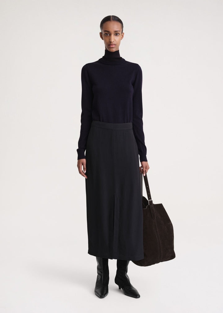 Front-split satin midi skirt navy - 2