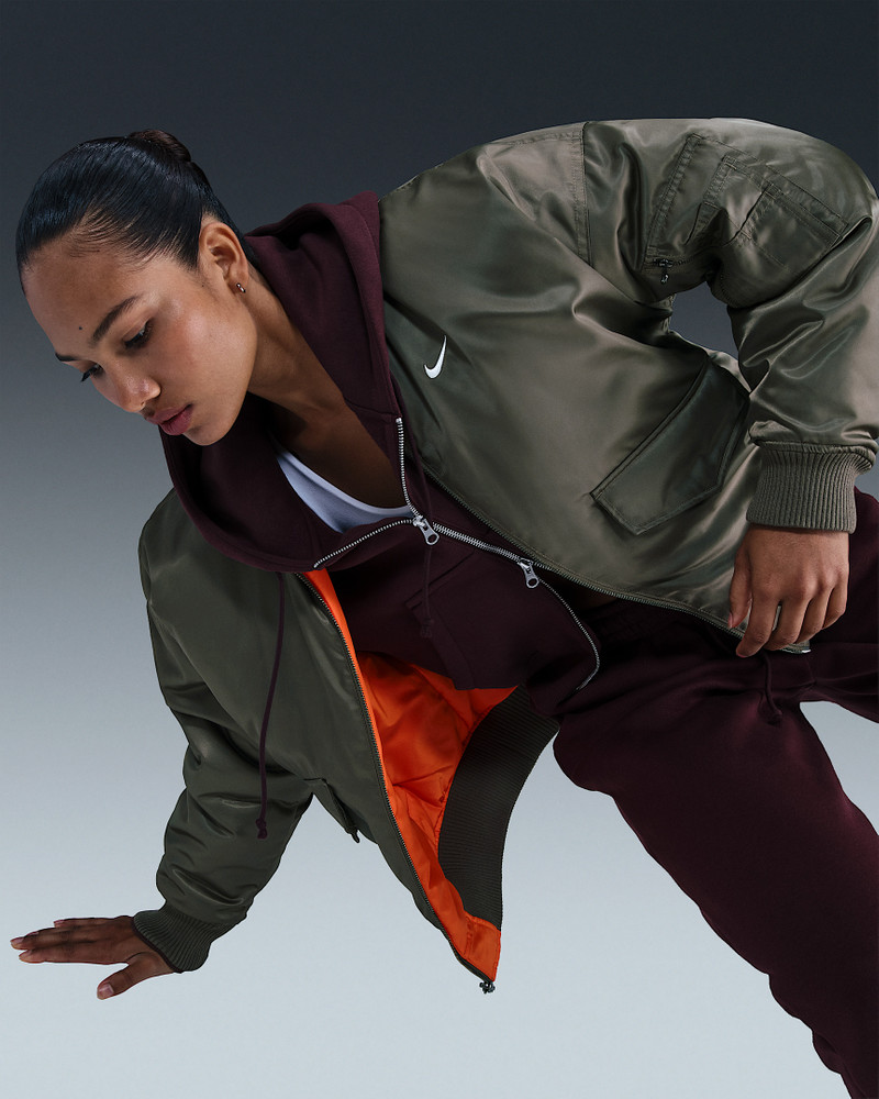 Nike Sportswear Women's Therma-FIT Reversible Bomber Jacket 3