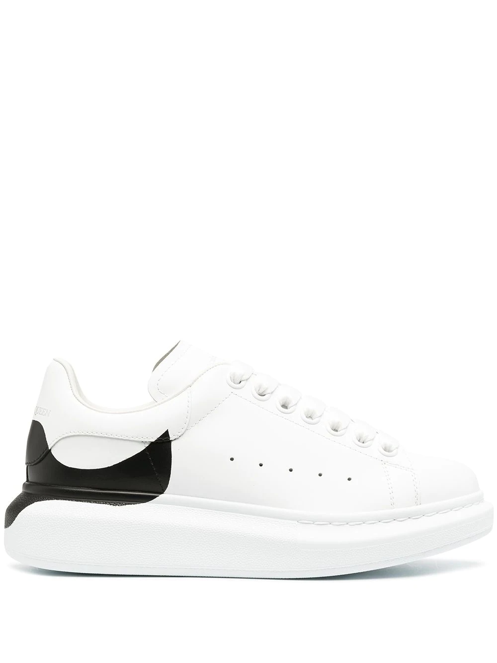 panelled low-top sneakers - 1