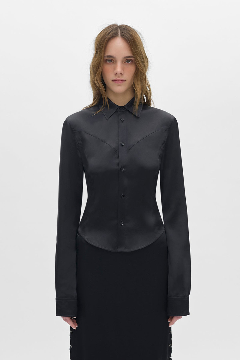 Drika Fitted Shirt with Western Cut 1