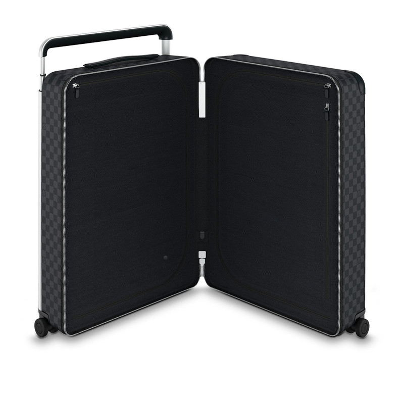 Louis Vuitton Horizon 70 outlook