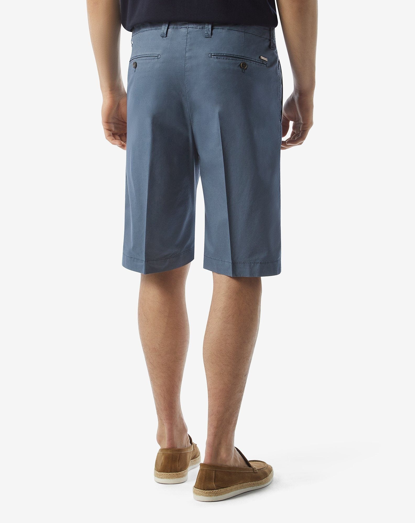 Blue stretch satin Bermuda shorts - 4
