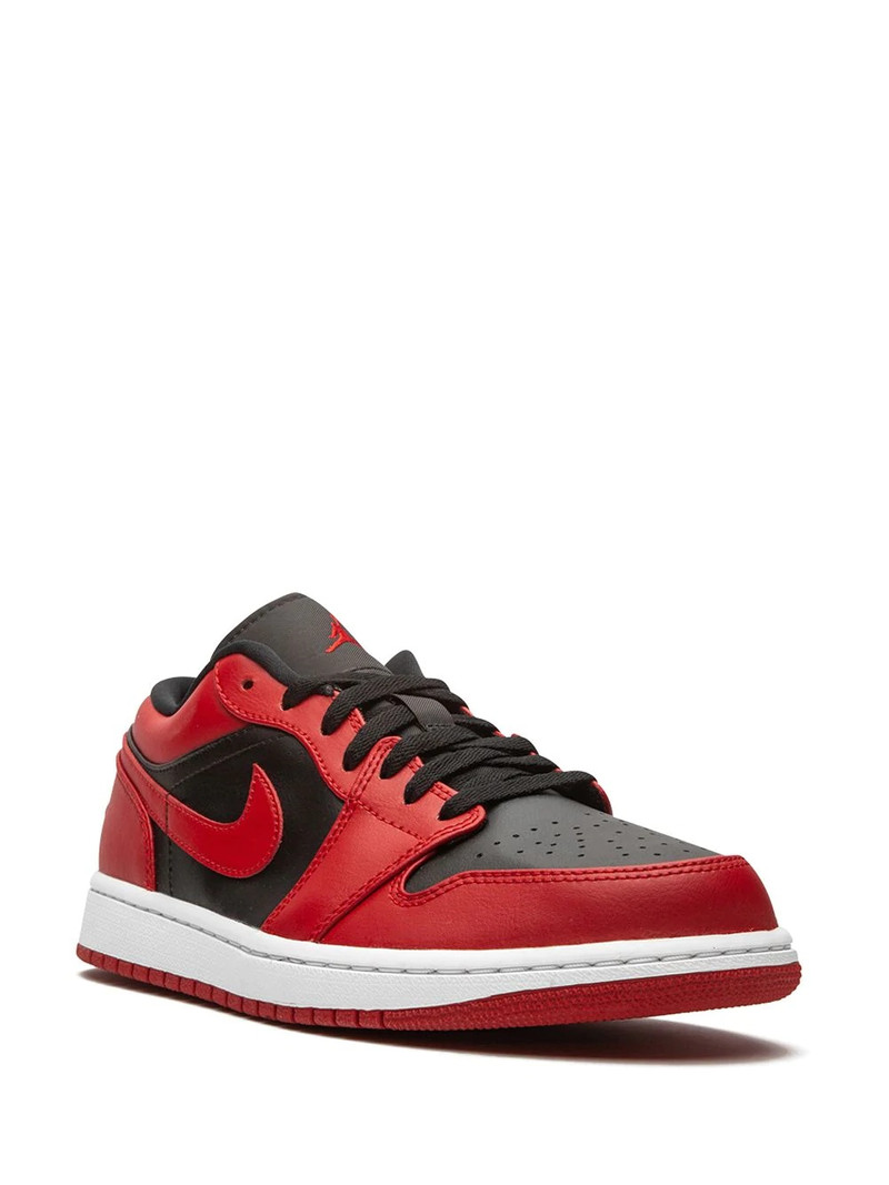 Jordan Jordan 1 Low "Reverse Bred" sneakers outlook