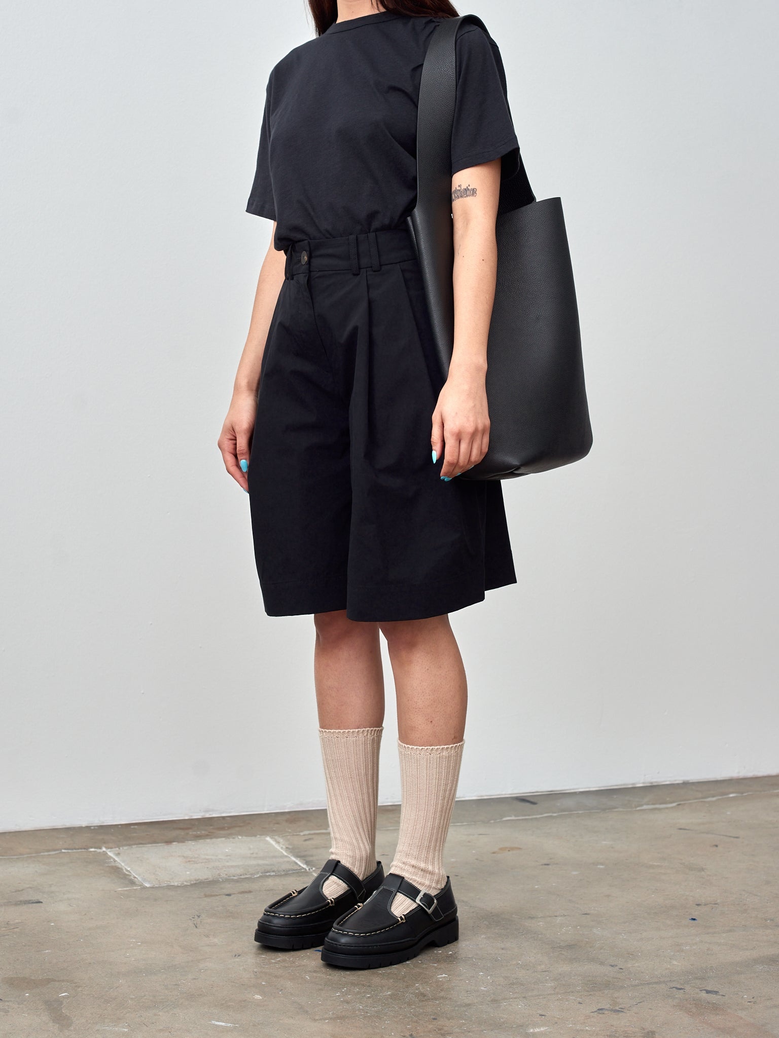Rade - Black - 9