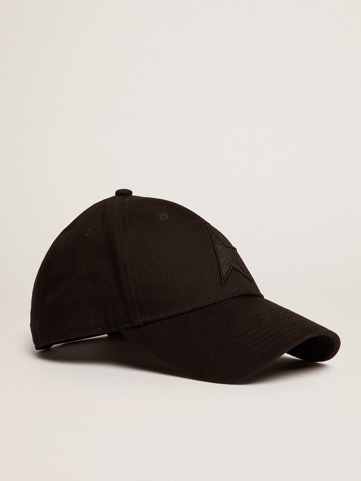 Black baseball cap with star - 2