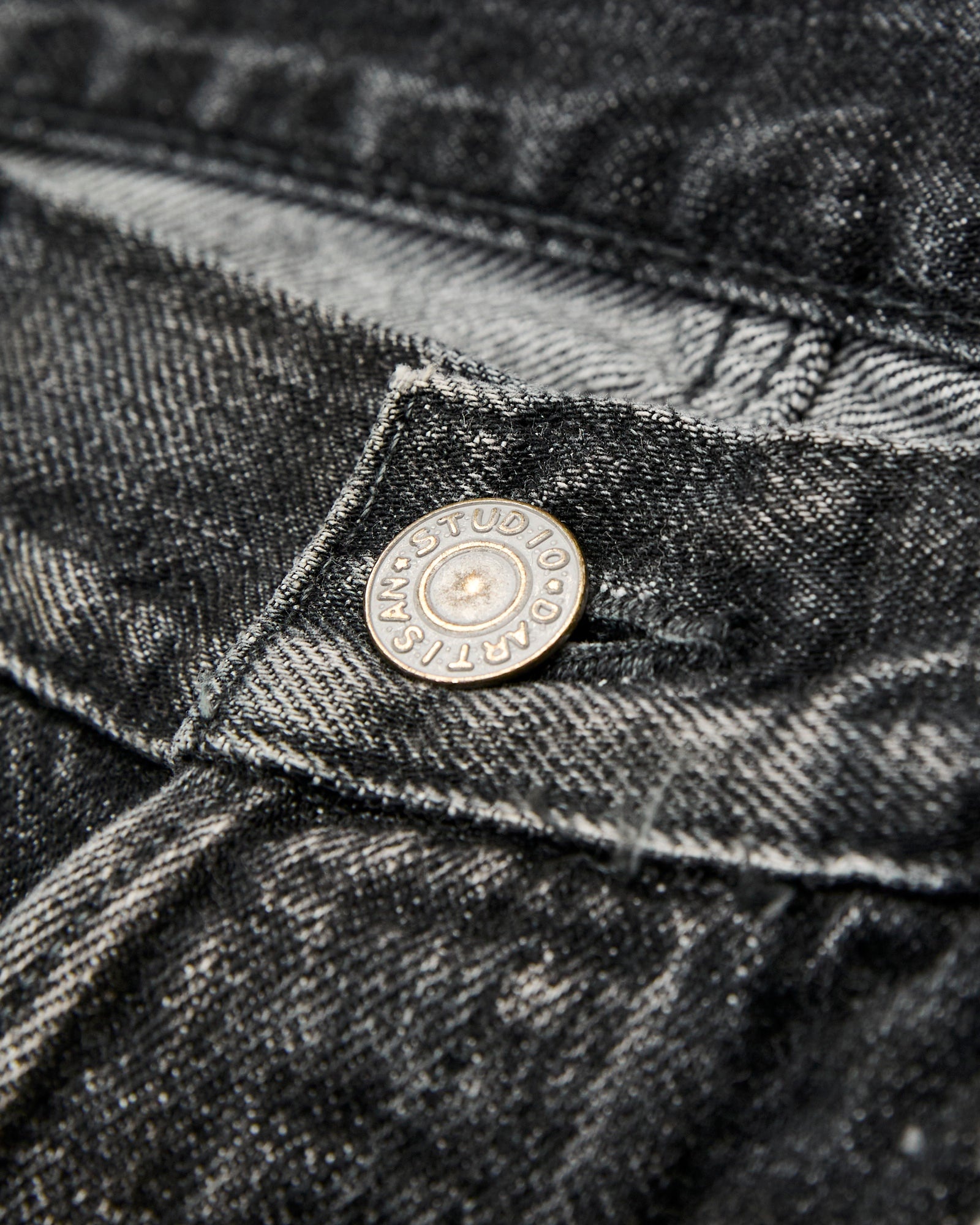 D1890UBS 13oz Washed Black Selvedge Denim - Loose Straight Fit - 5