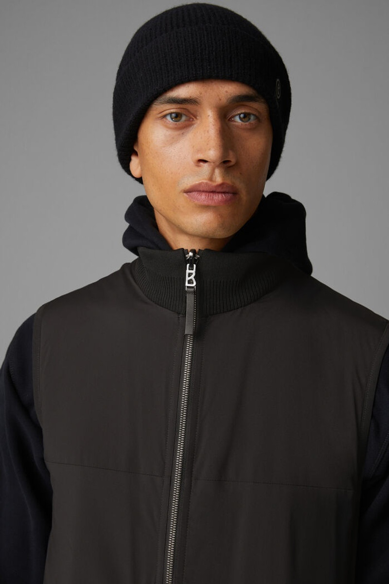 Conner Reversible waistcoat in Black 5