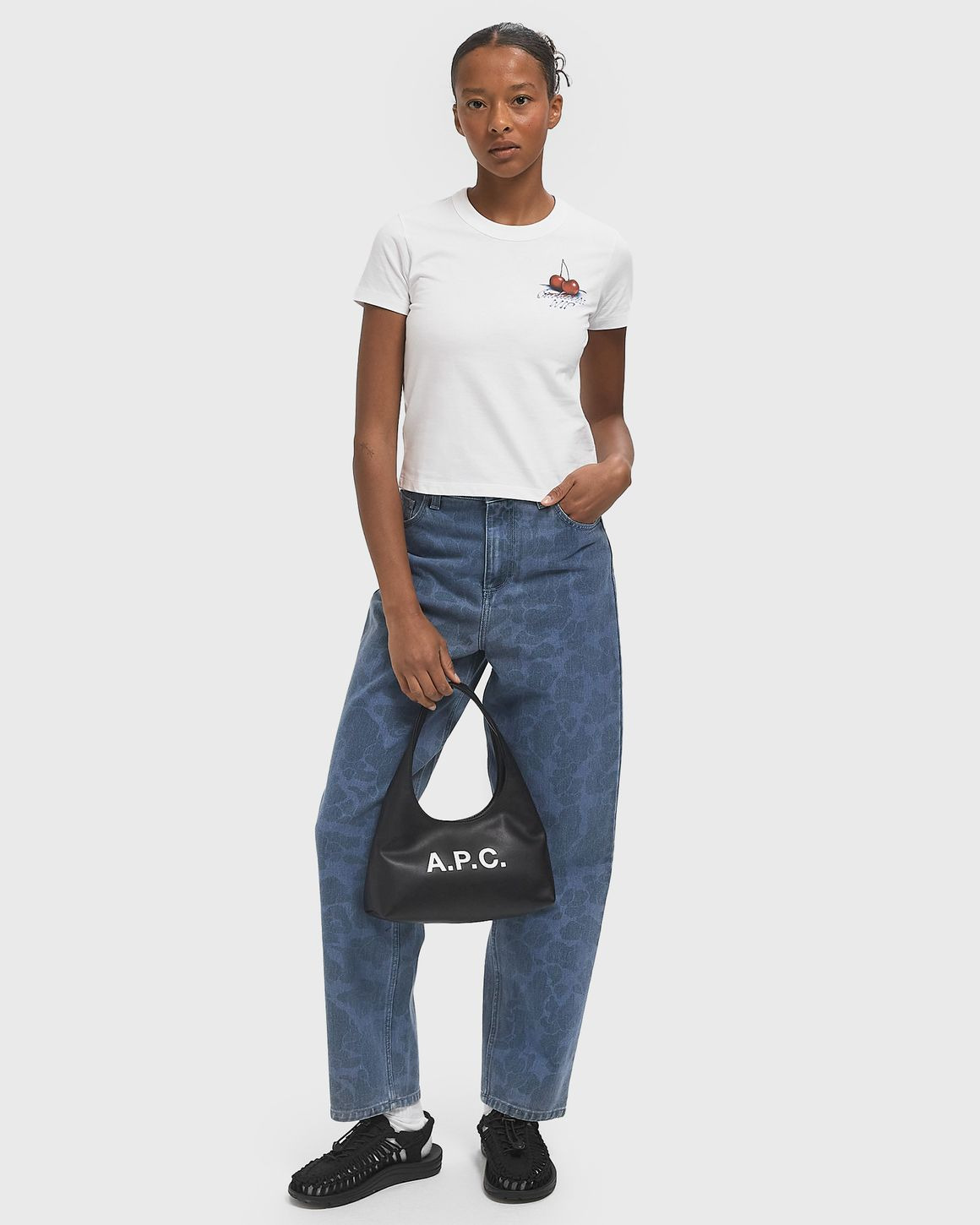 WMNS S/S Jake Garcia Tee - 2