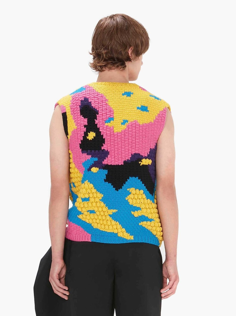 TEXTURED V CUT-OUT VEST 3