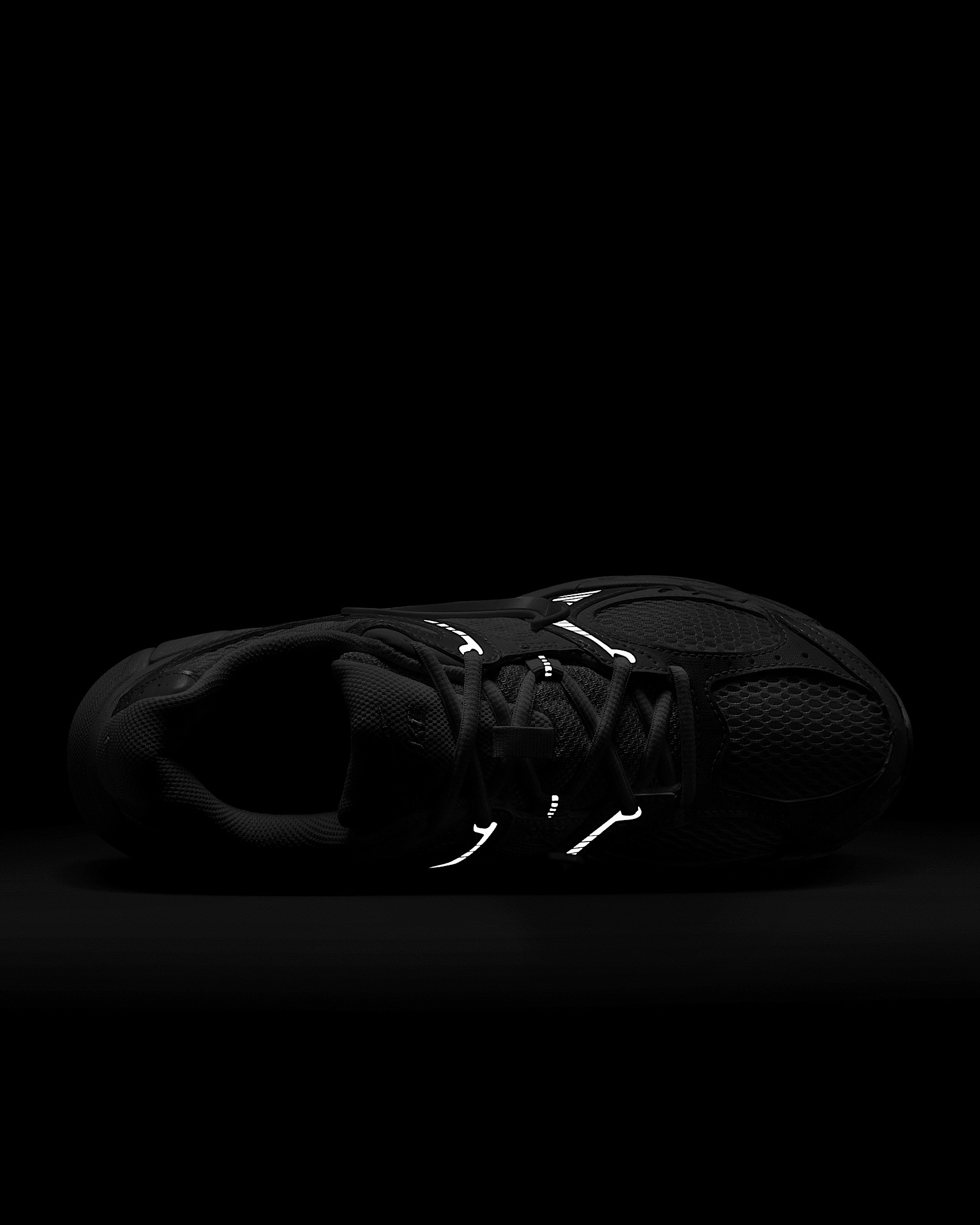 Nike V5 RNR Women's Shoes - 9