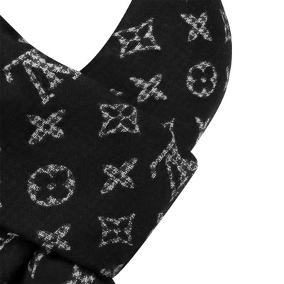 Louis Vuitton Pied-De-Poule Stole outlook