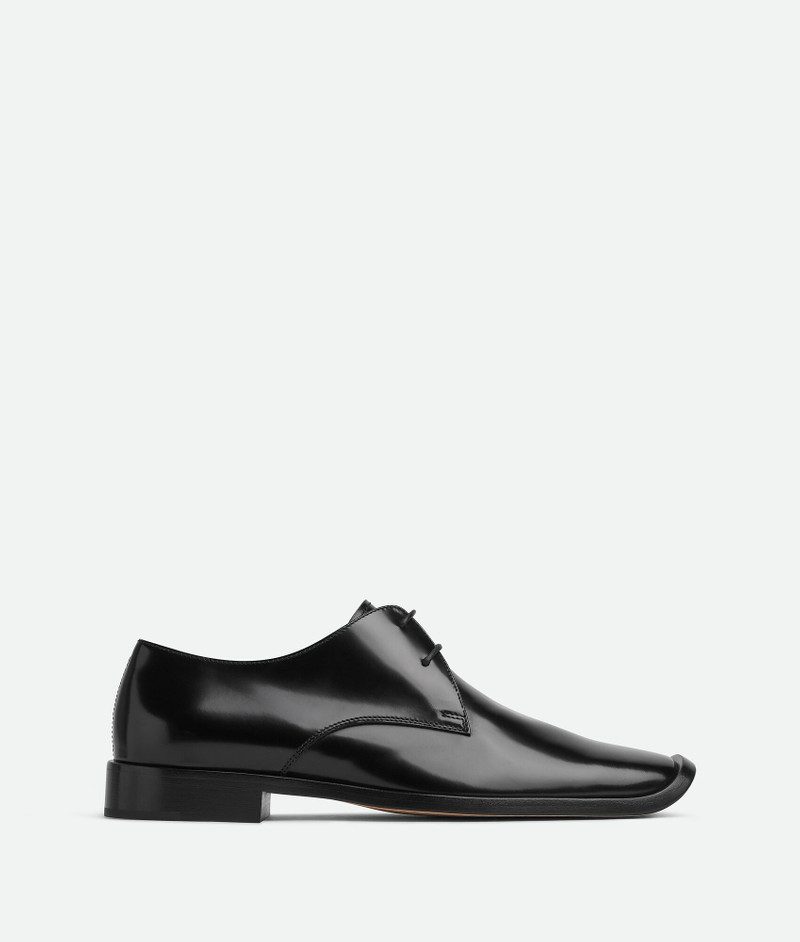 Comma Lace-Up - 1