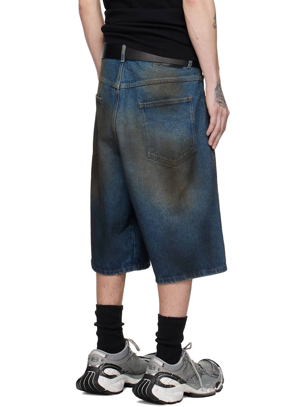 【関税込み】LU'U DAN ブルー Kriss Kross デニムショートパンツ Blue Kriss Kross Denim Shorts by LU'U DAN on Sale