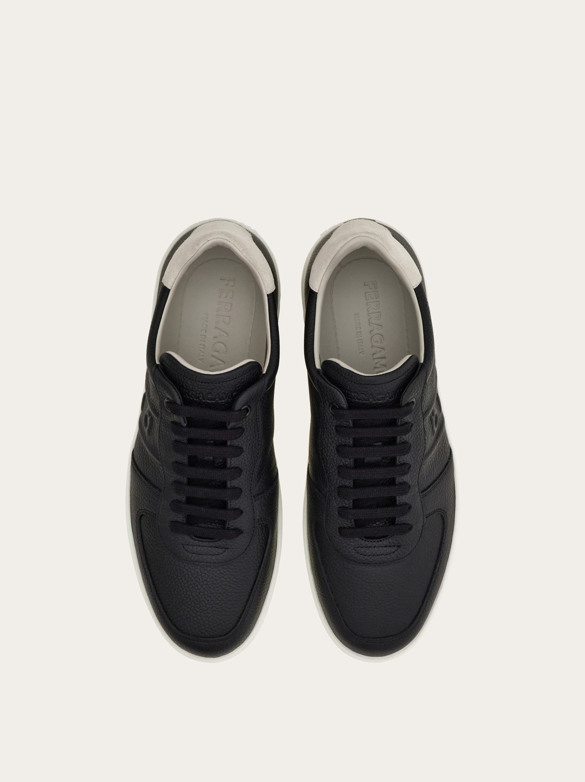 Low-top sneaker - 3