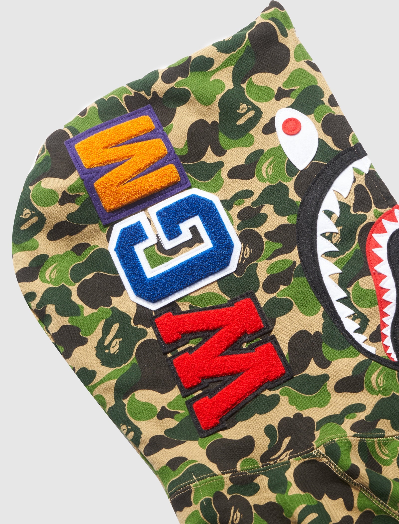 A BATHING APE® ABC CAMO SHARK FULL ZIP HOODIE | REVERSIBLE