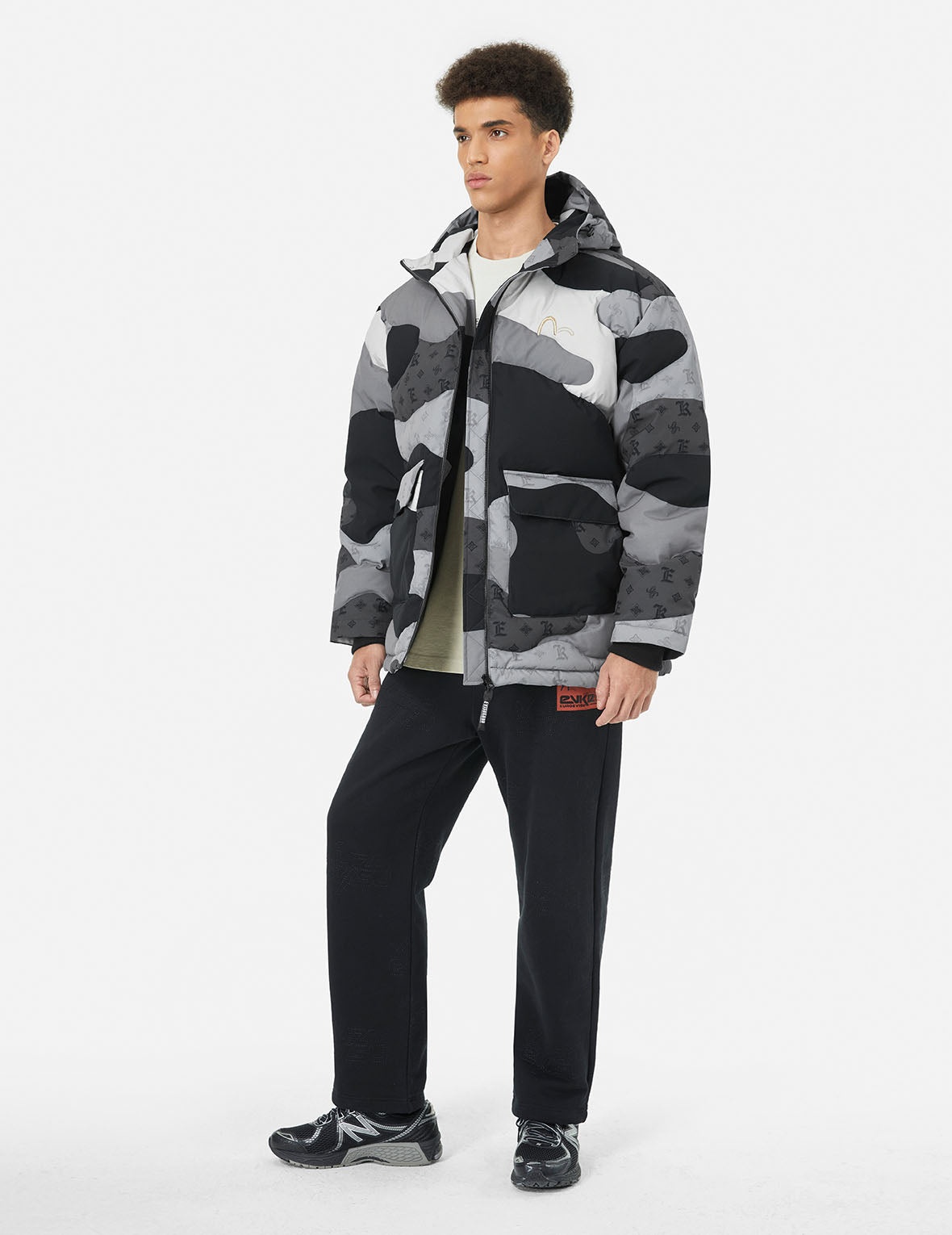 Quilted Camouflage Panels and Allover Logo Print Loose Fit Down Jacket - 3