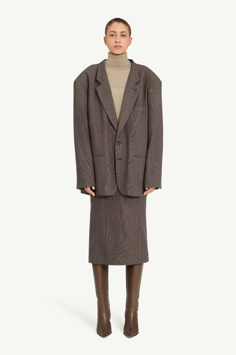 Overized wool blazer 5