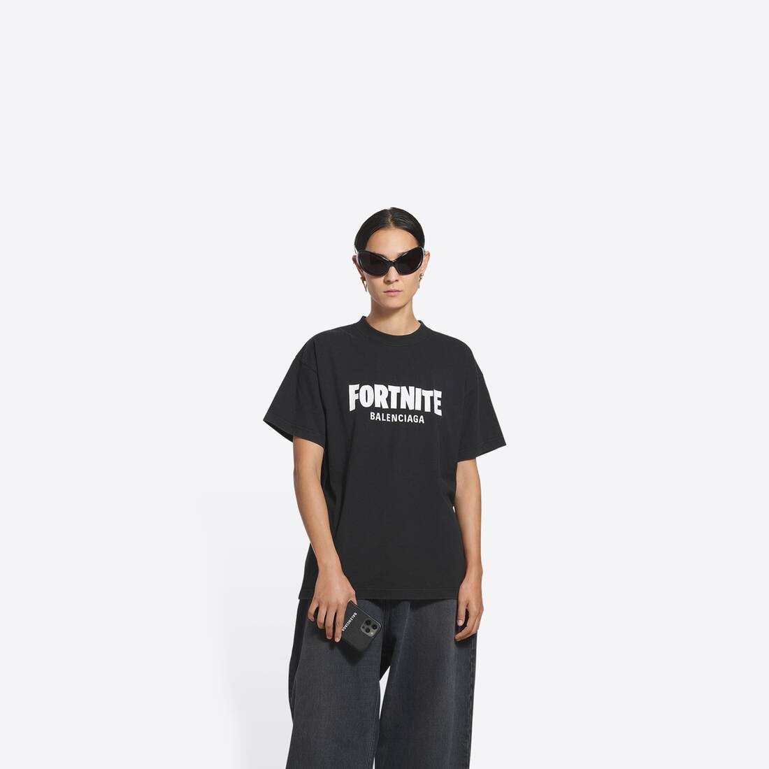 Fortnite©2021 T-shirt Medium Fit in Black - 3