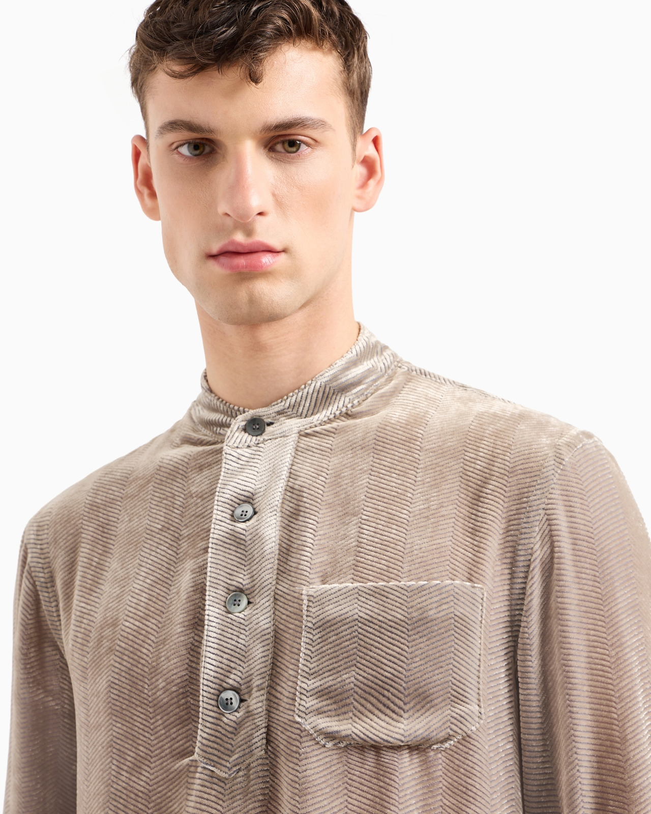 Shirt in devoré velvet with a chevron motif - 5