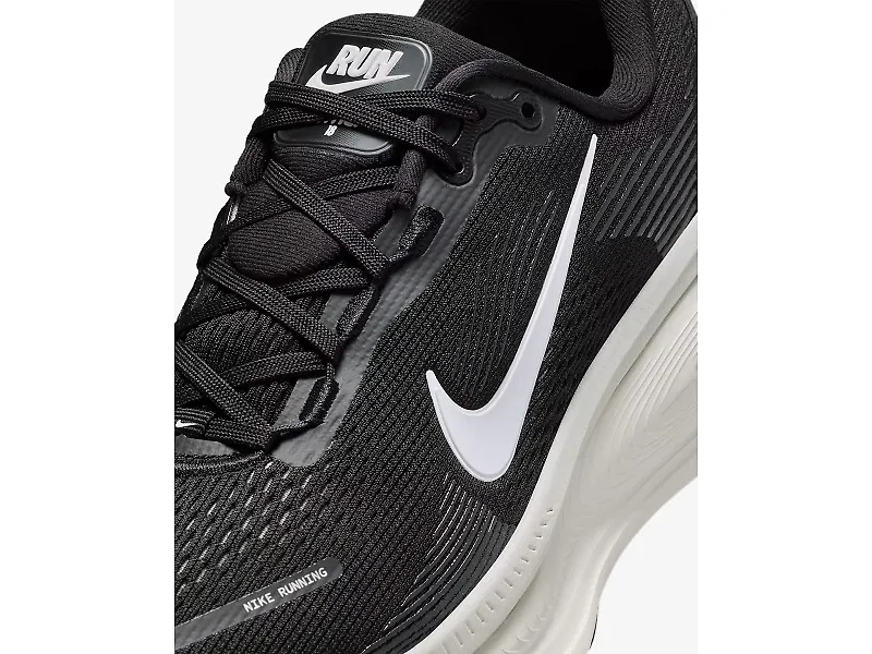 Nike Vomero 18 - 7