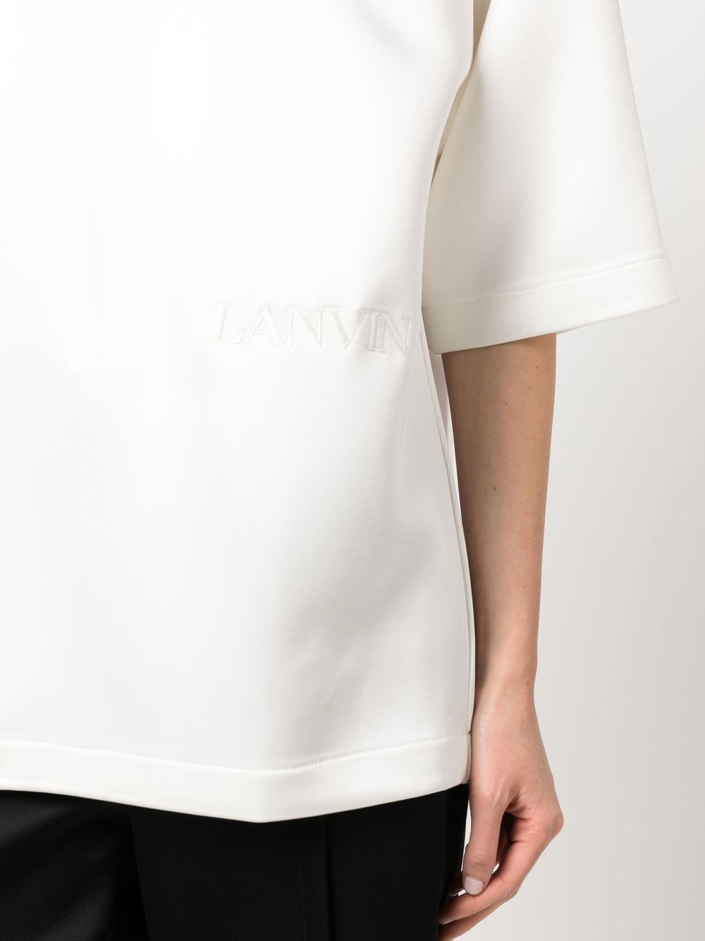 embroidered-logo satin T-shirt - 5