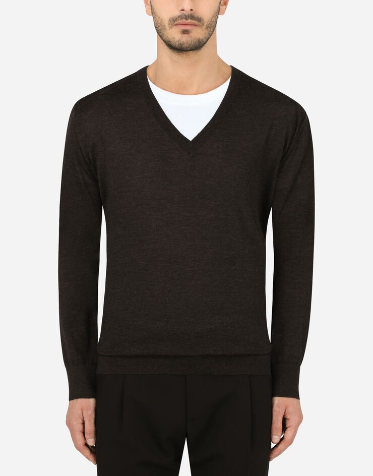 Cashmere v-neck sweater - 1