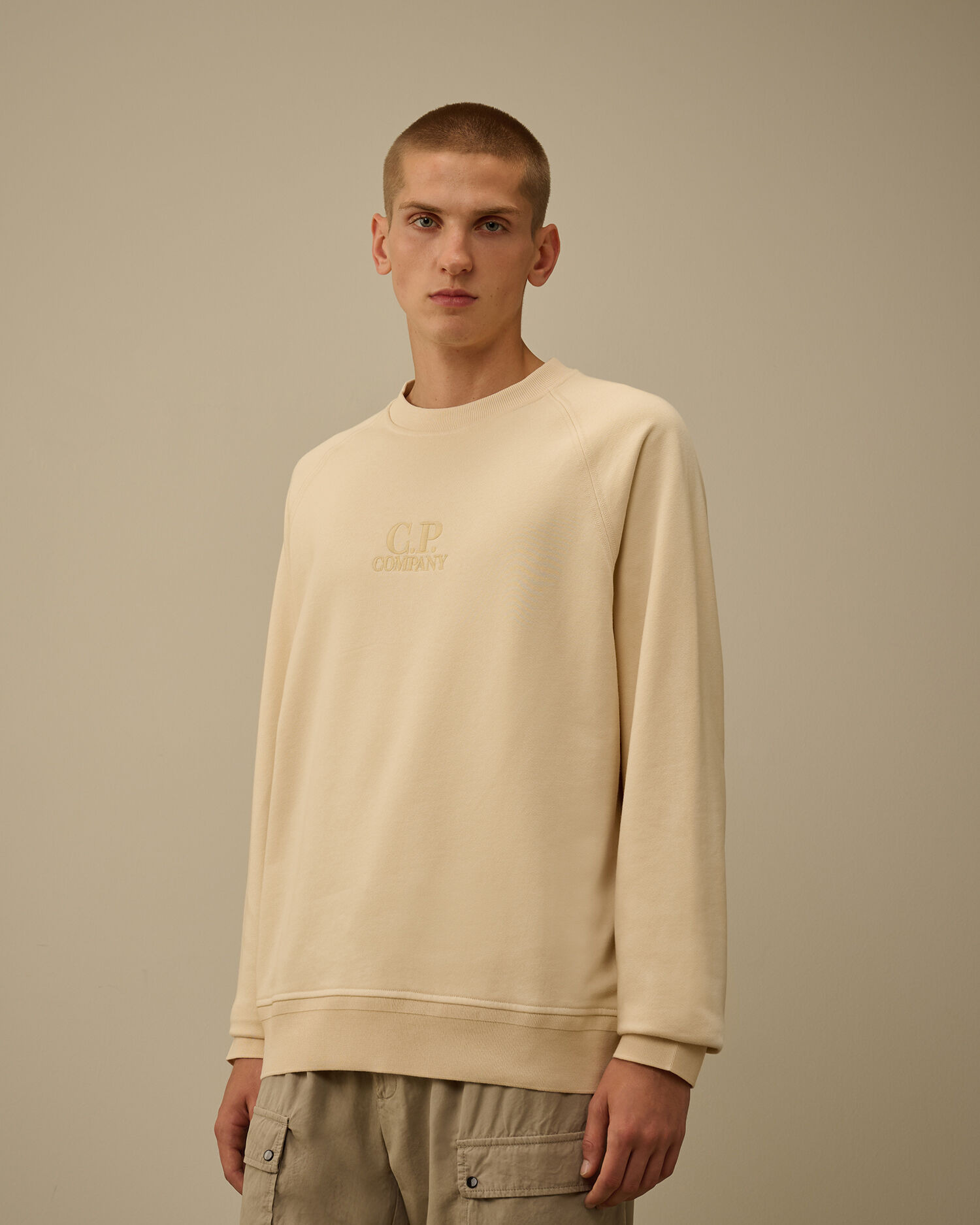 Diagonal Raised Fleece Crewneck Logo Sweatshirt - 3