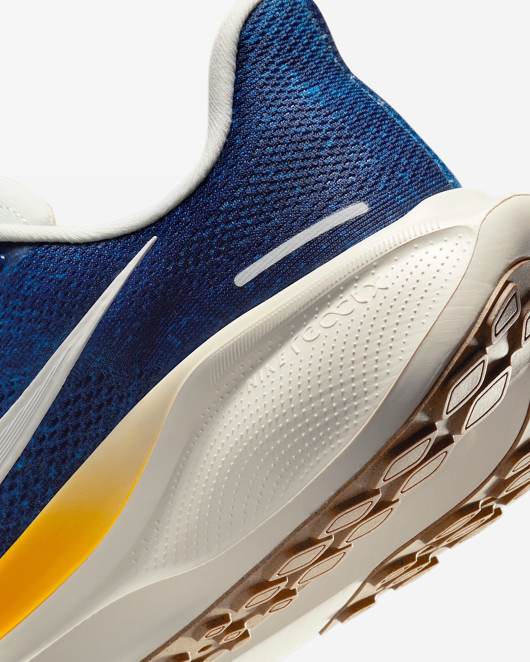 Nike Pegasus 41 Men's Road Running Shoes - 8