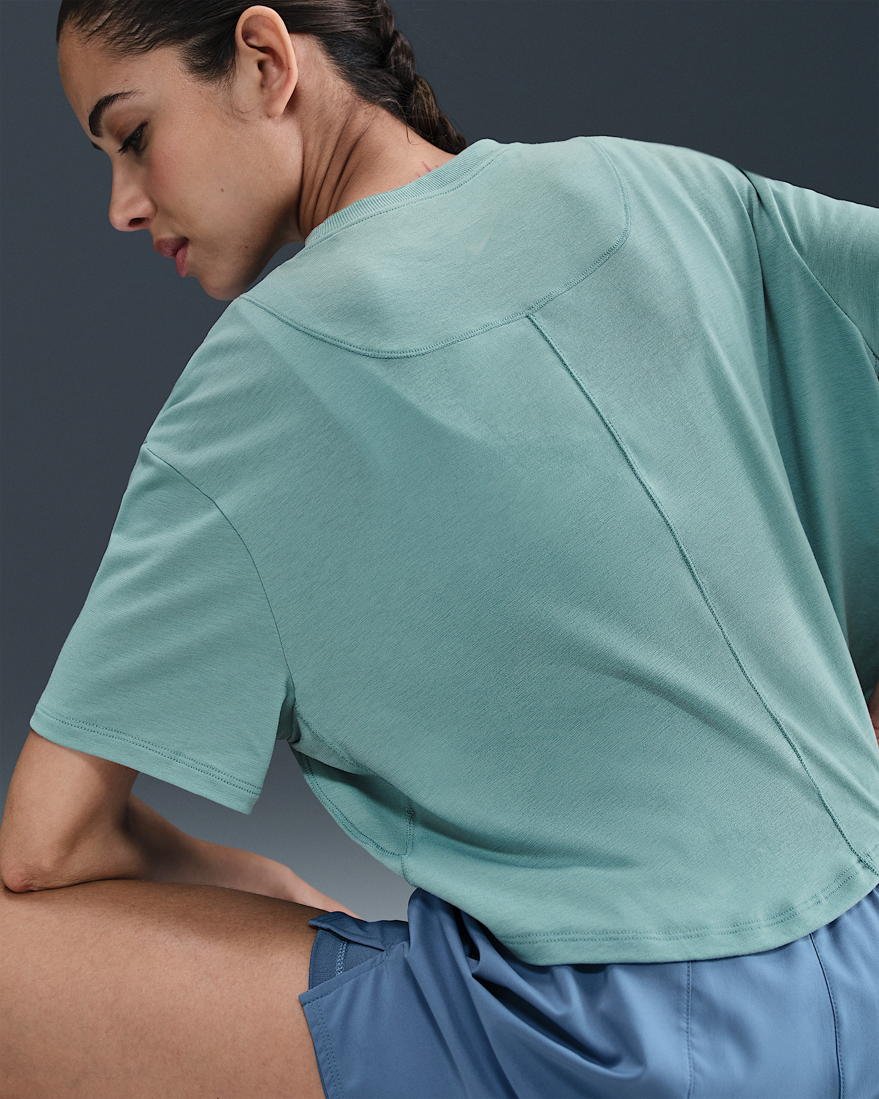 Nike One Relaxed Women's Dri-FIT Cropped Short-Sleeve Top - 3
