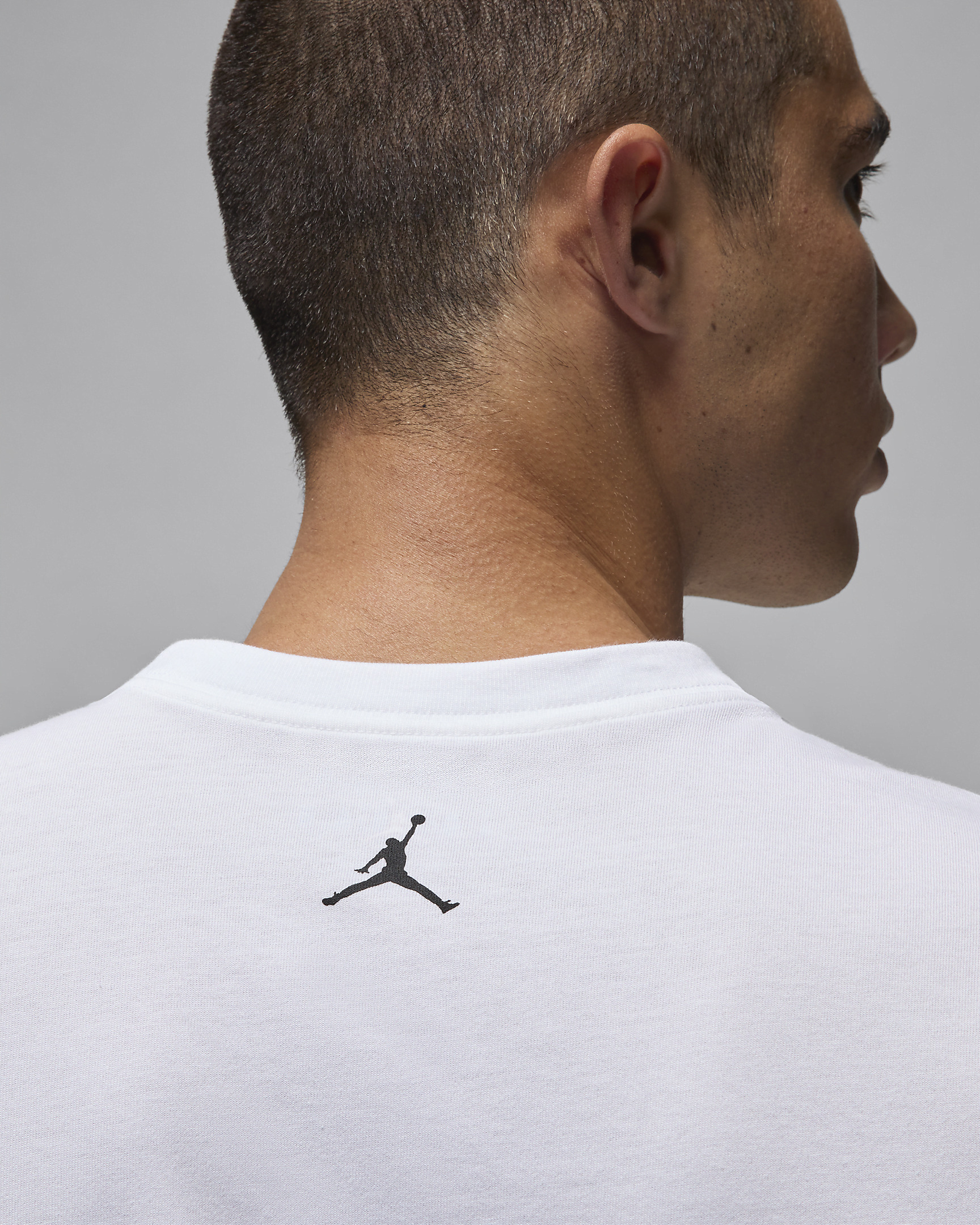 Jordan Men's T-Shirt - 5