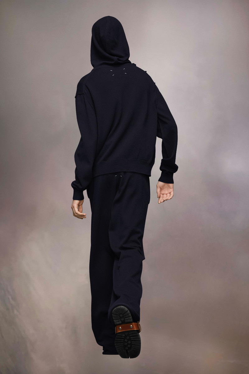 Décortiqué Cashmere Hoodie 5