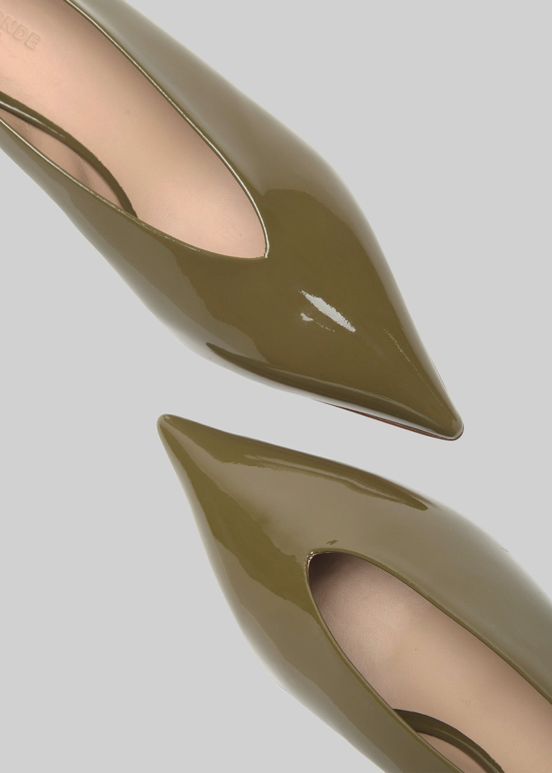 Le Monde Beryl Babouche Kitten Heels Vernice Leather - Khaki 3