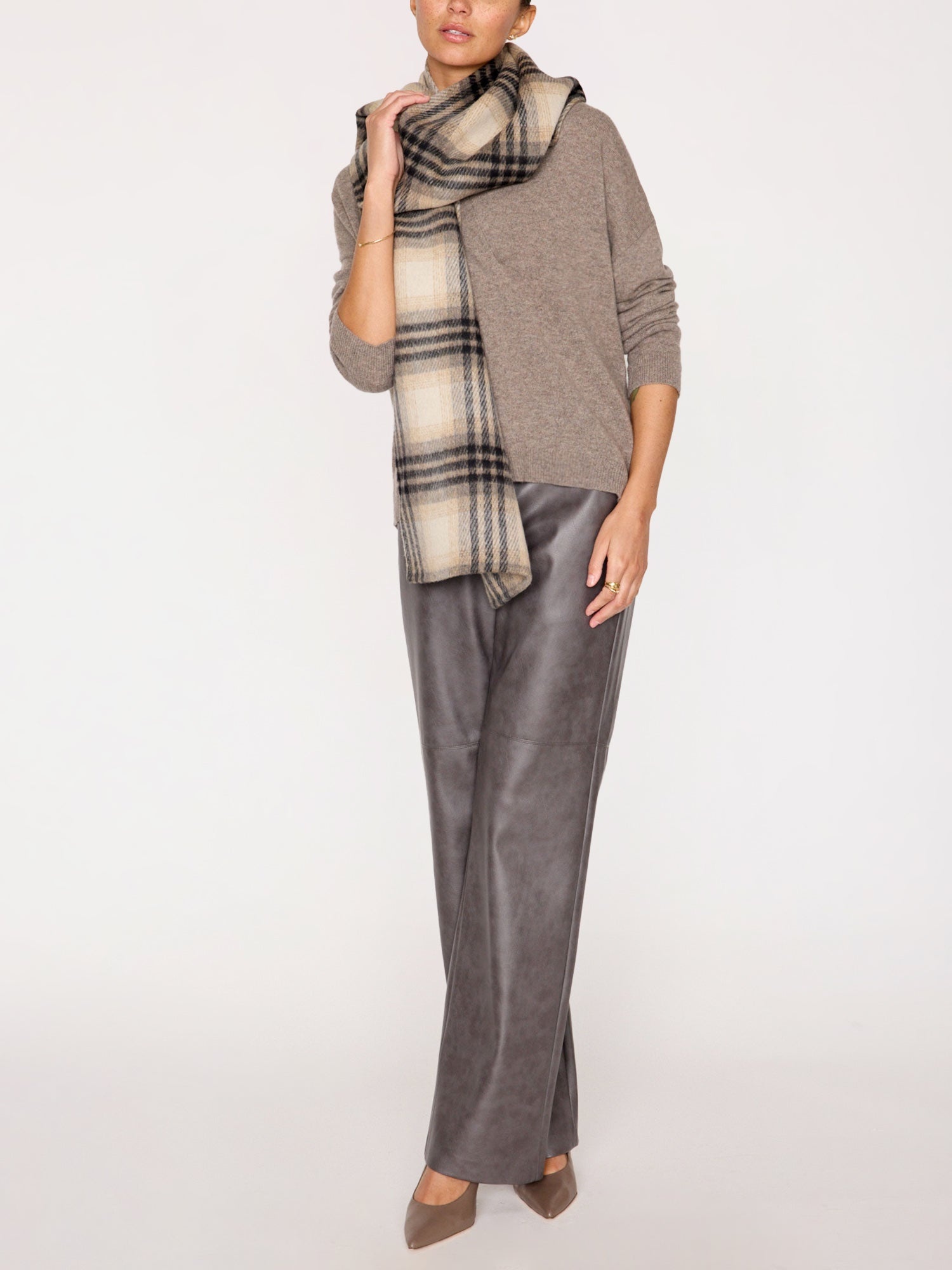 The Stowe Plaid Scarf - 8