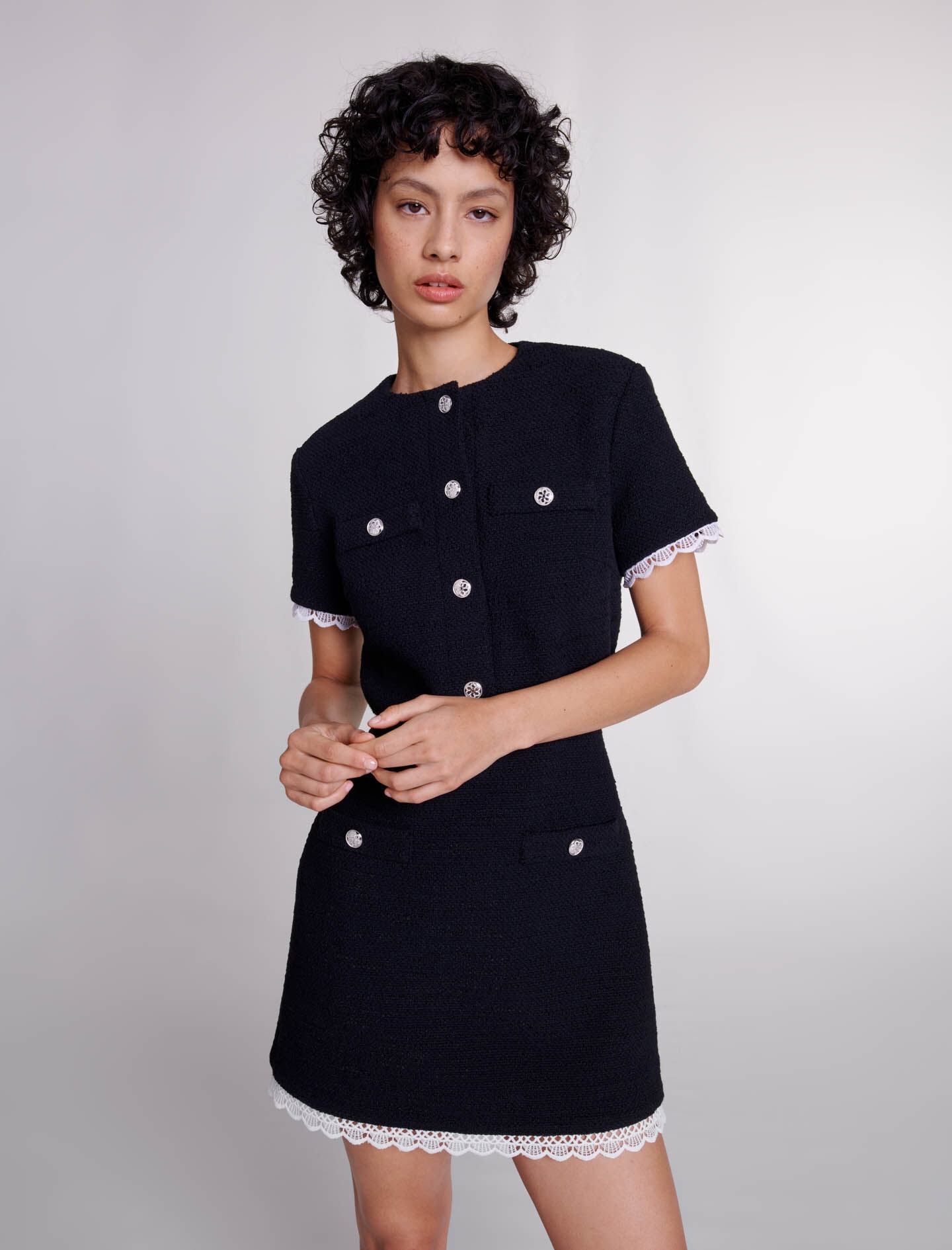 Short tweed dress with trim - 6