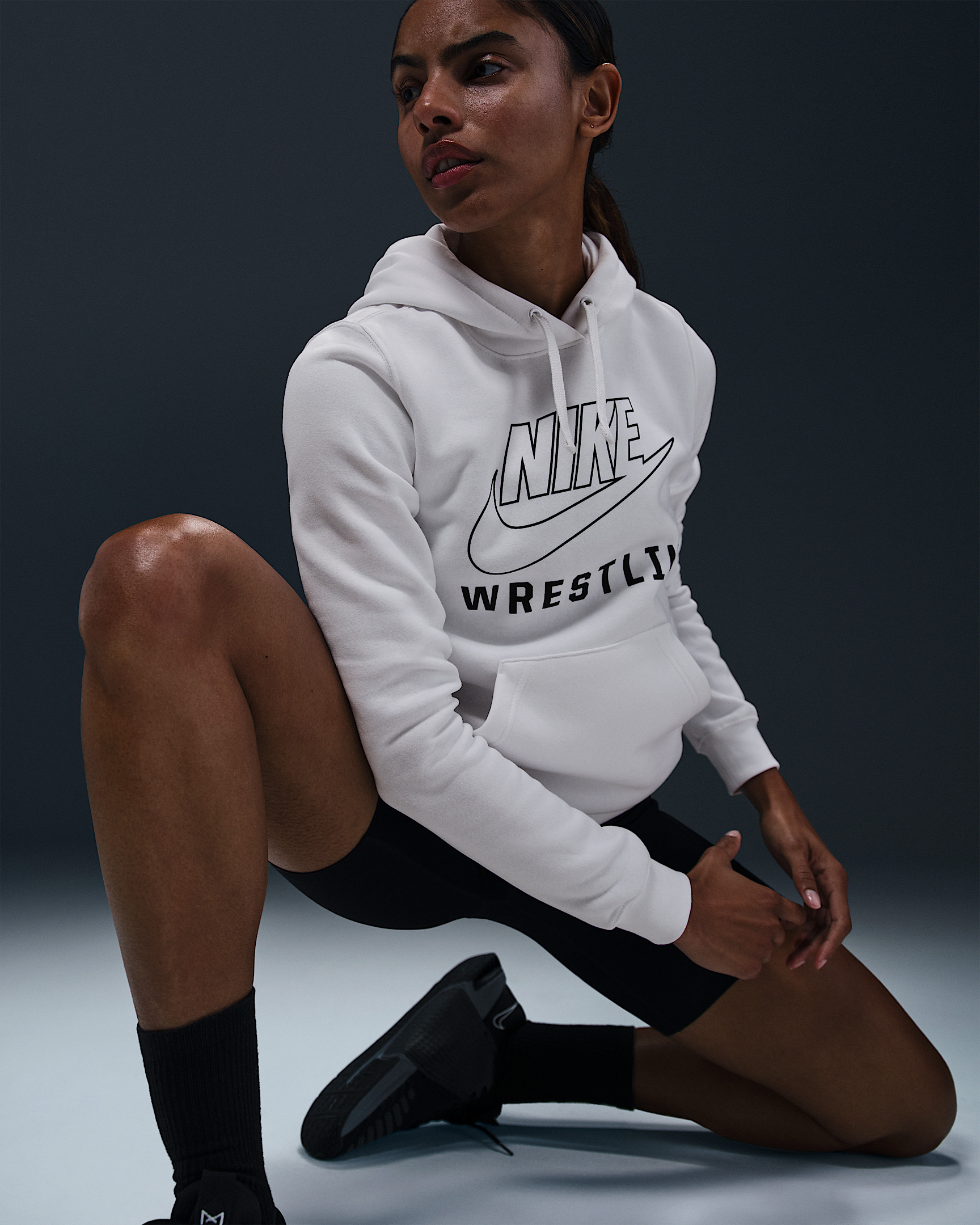 Nike Women's Wrestling Pullover Hoodie - 3