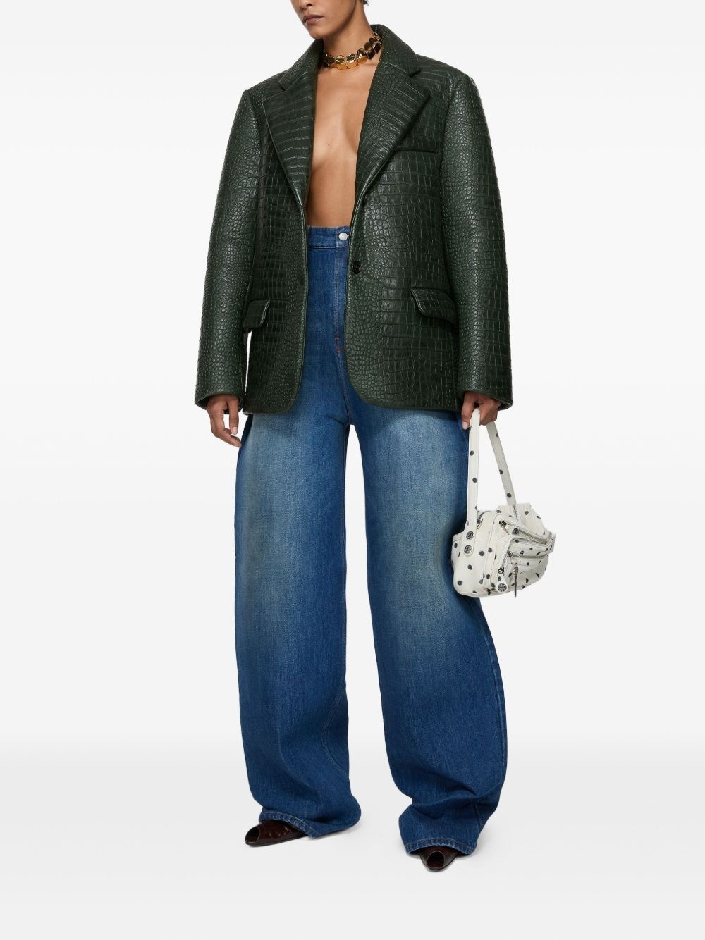 high-waisted jeans - 3