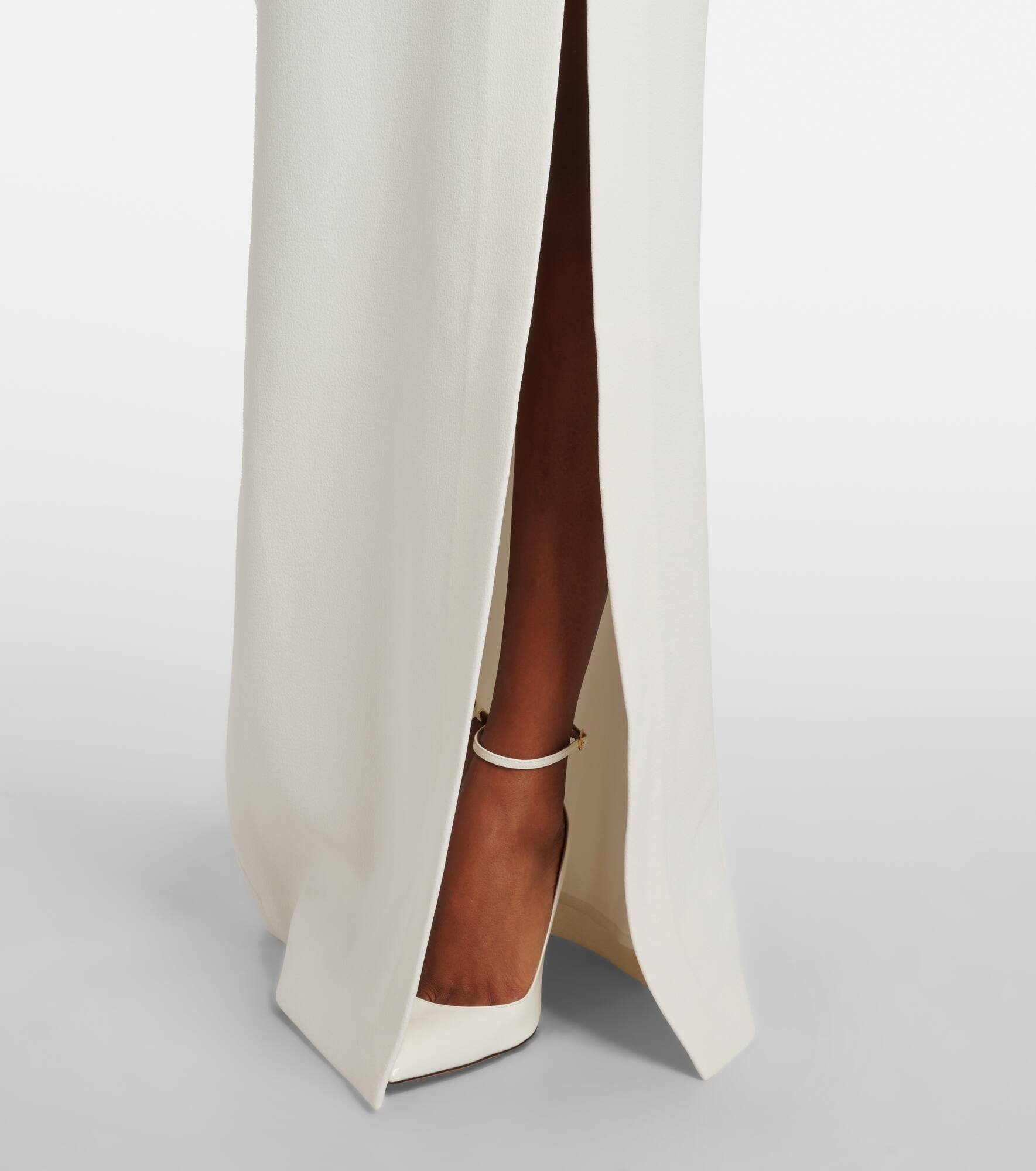 Bridal Lucilla embellished gown - 5