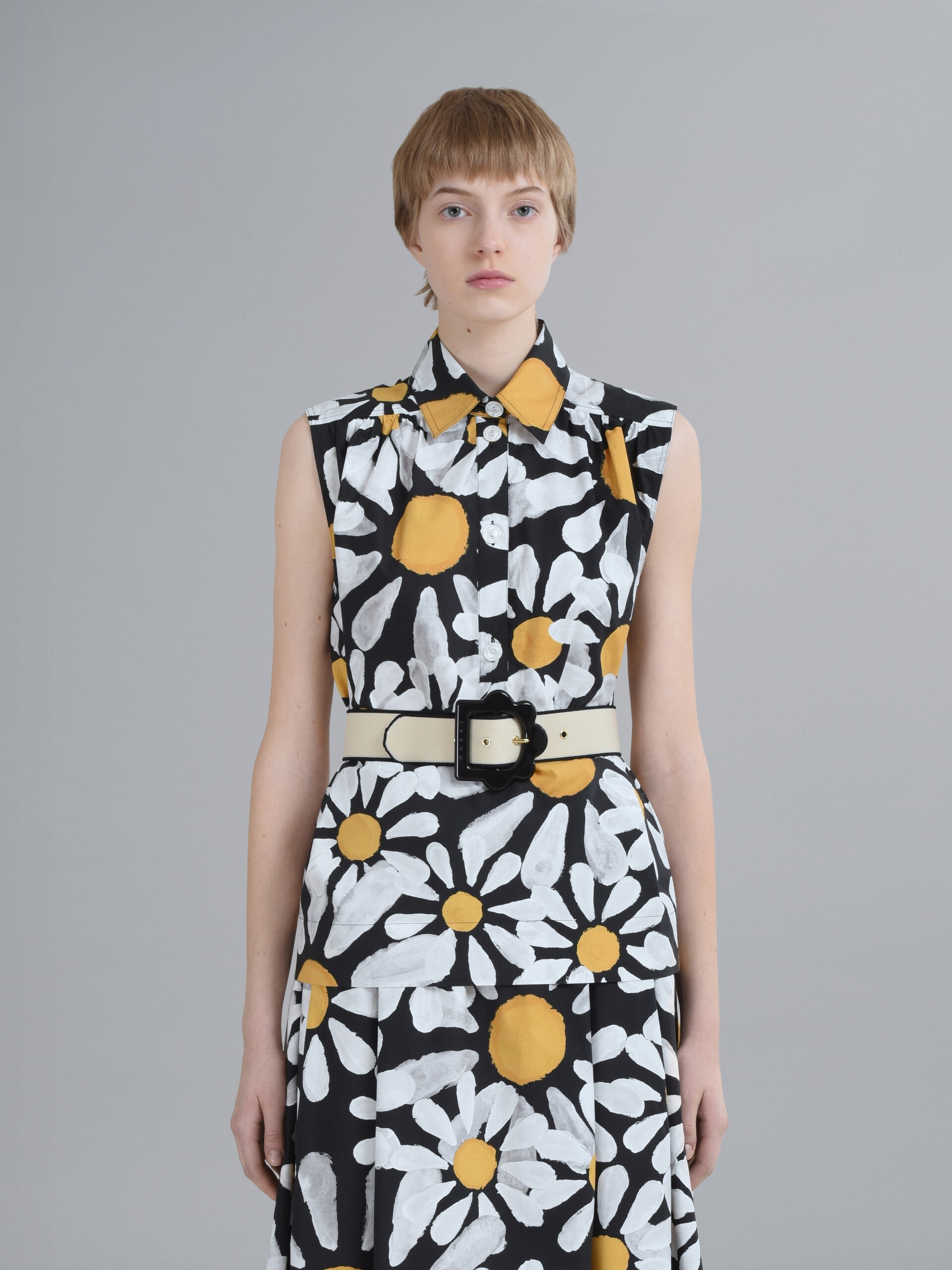 WHITE AND BLACK JACQUARD FLOWER BELT - 2