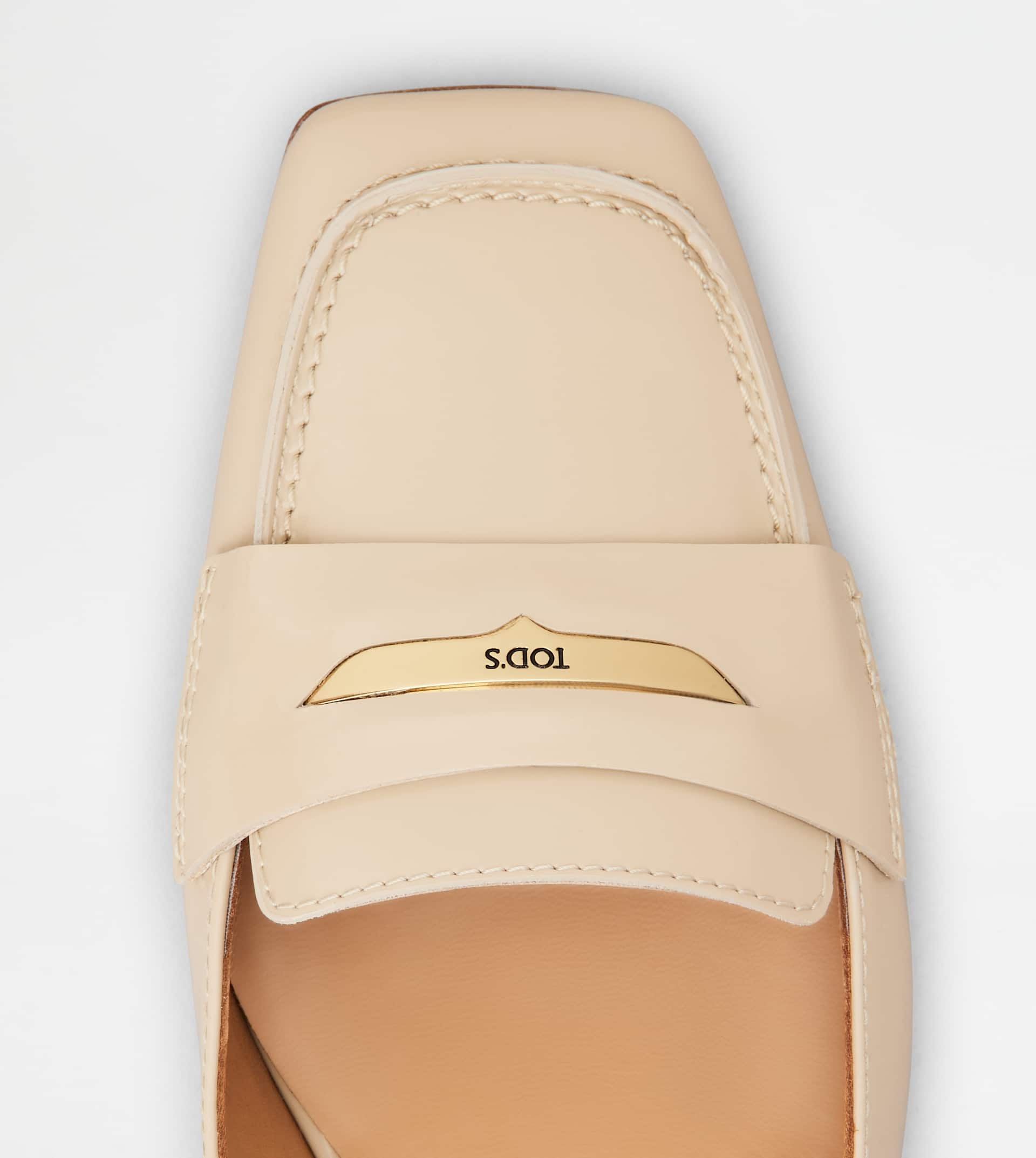 PUMPS IN PATENT LEATHER - BEIGE - 4