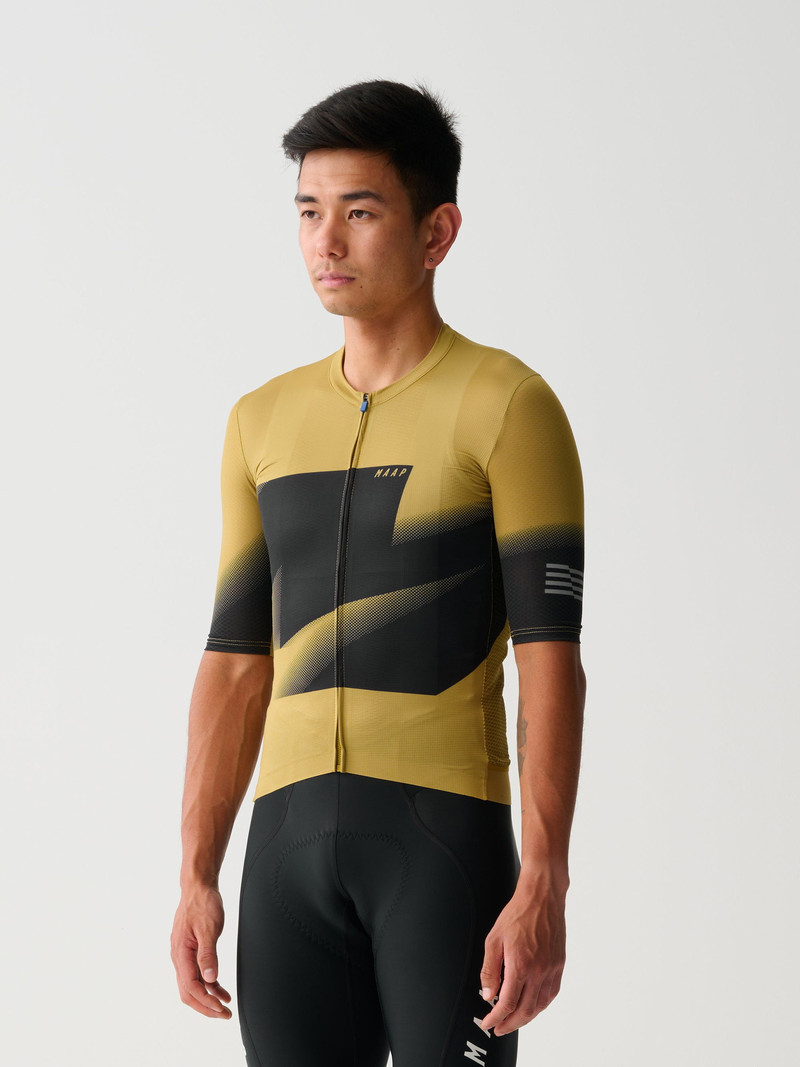 MAAP Evolve Pro Air Jersey 2.0 outlook