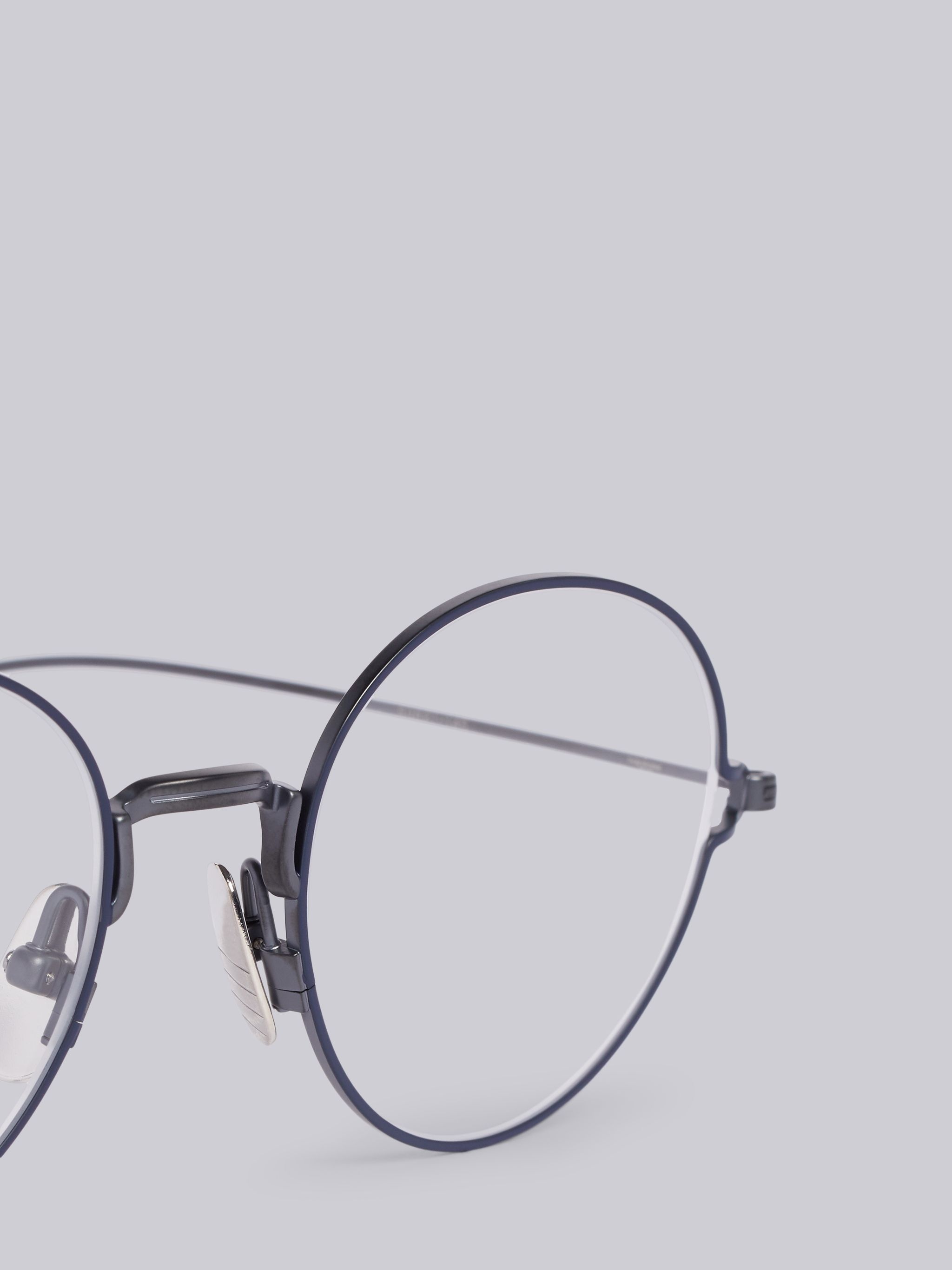 TB915 - Black Iron Round Eye Glasses - 2