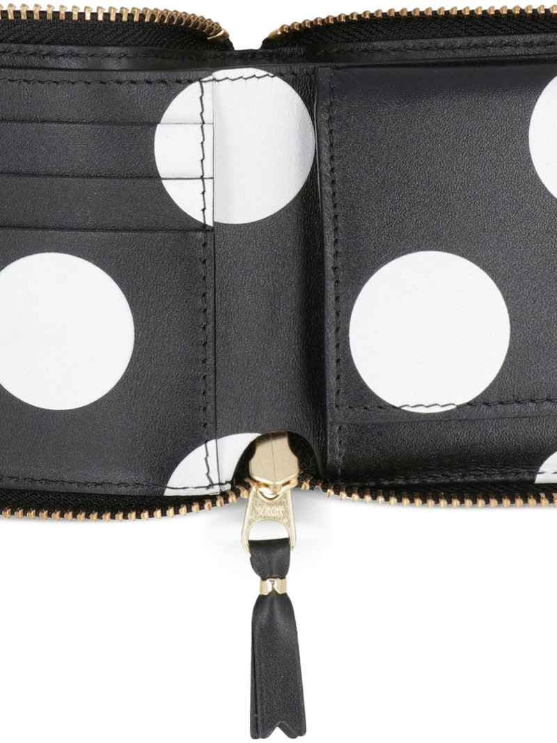 zip-around wallet 3
