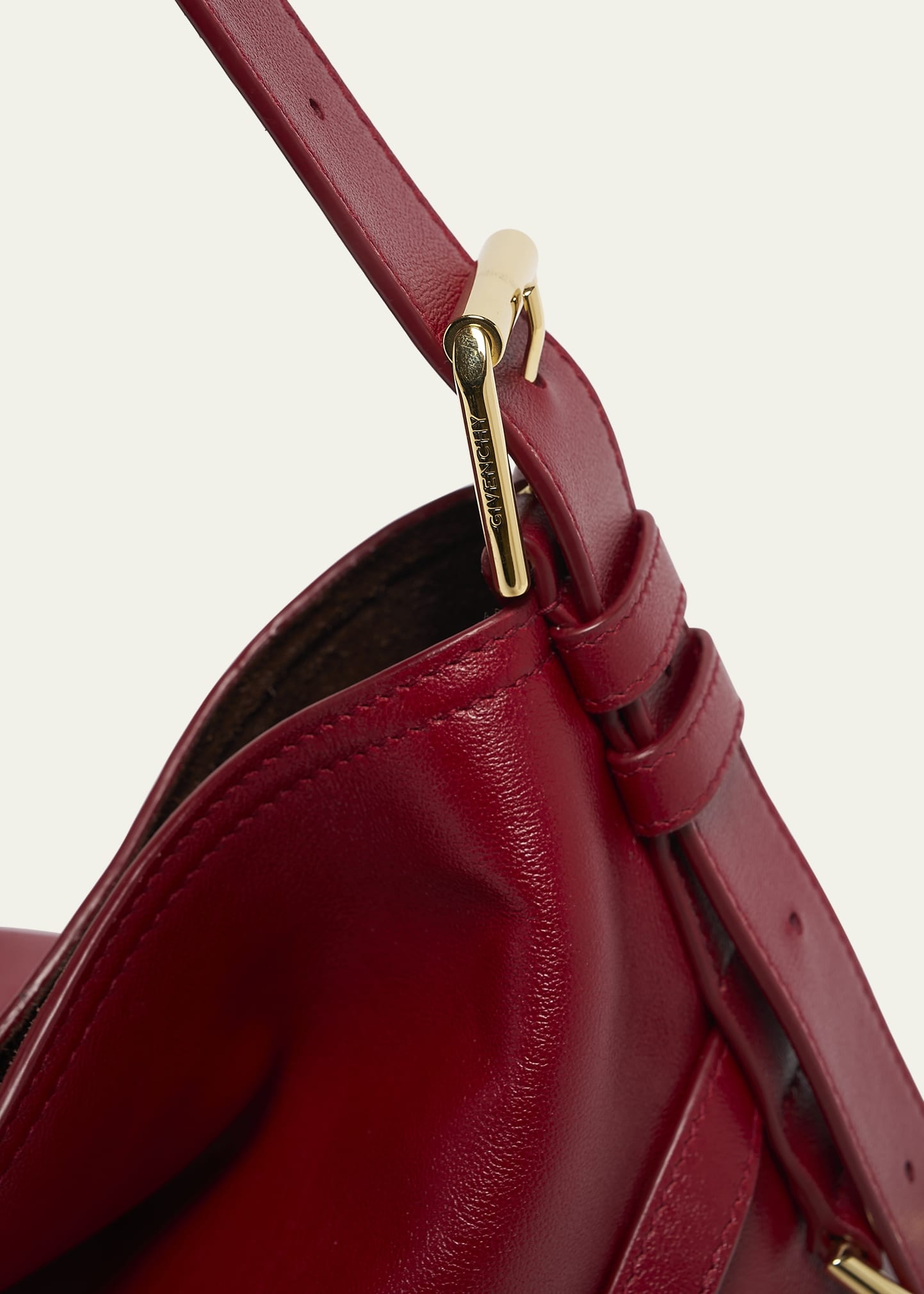 Voyou Medium Shoulder Bag in Shiny Leather - 4